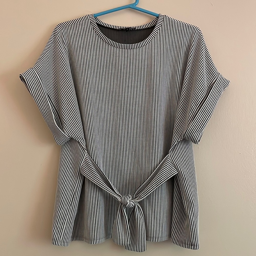 Large Express Black and White Striped Tie Front Top